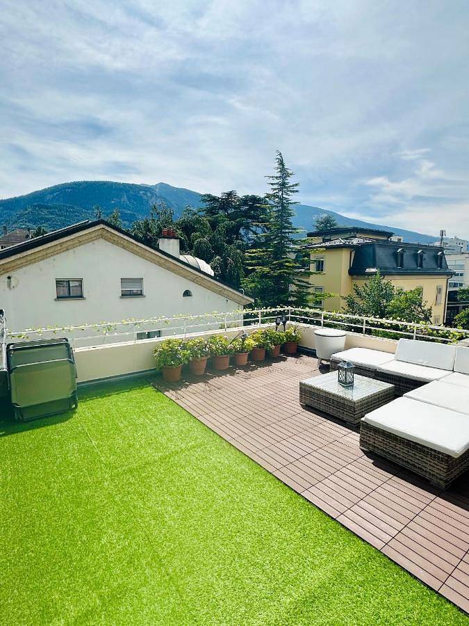 Gîte pour 6 personnes, avec terrasse à Sierre - 2