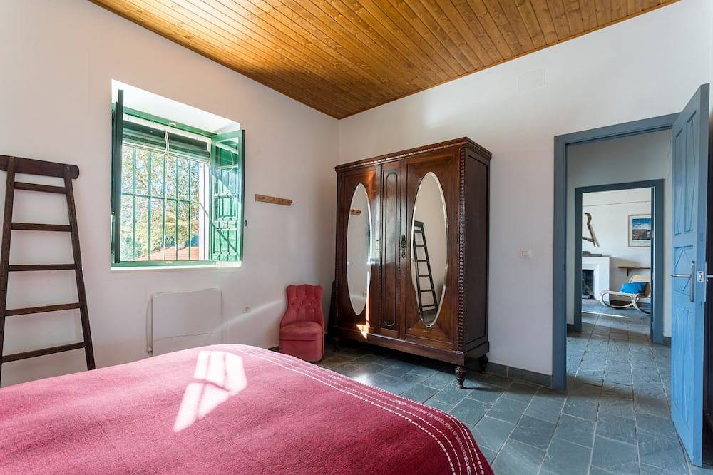 House of the Engineer (4 rooms, 8 Guests) in El Granado, Guadiana Valley Natural Park