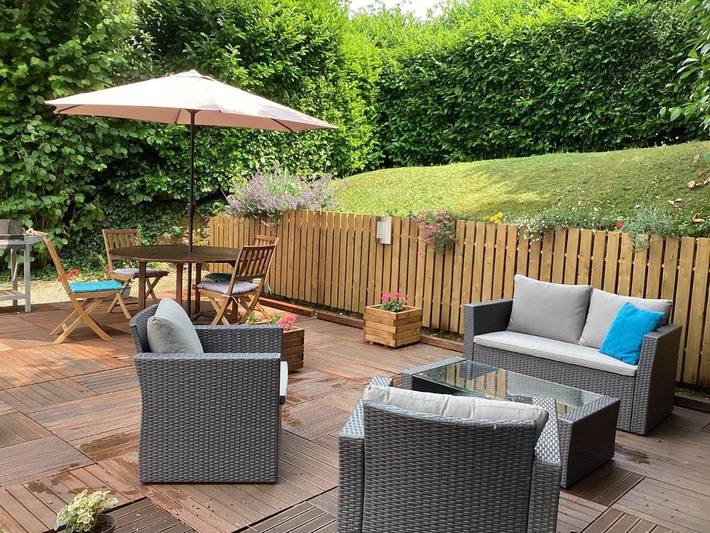 Gîte pour 4 personnes, avec jardin à Civray