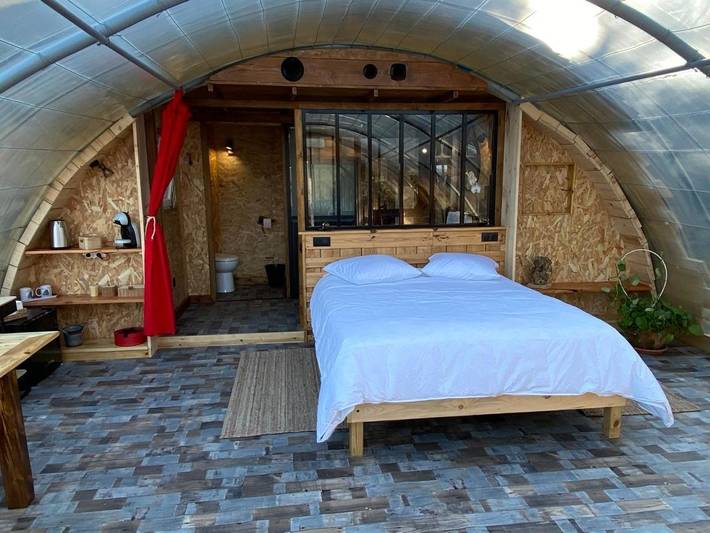 Gîte pour 2 personnes, avec vue ainsi que piscine et jardin à Solliès-Toucas - 3