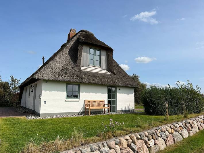Ferienhaus für 5 Personen, mit Terrasse und Garten sowie Sauna und Ausblick in Westerhever