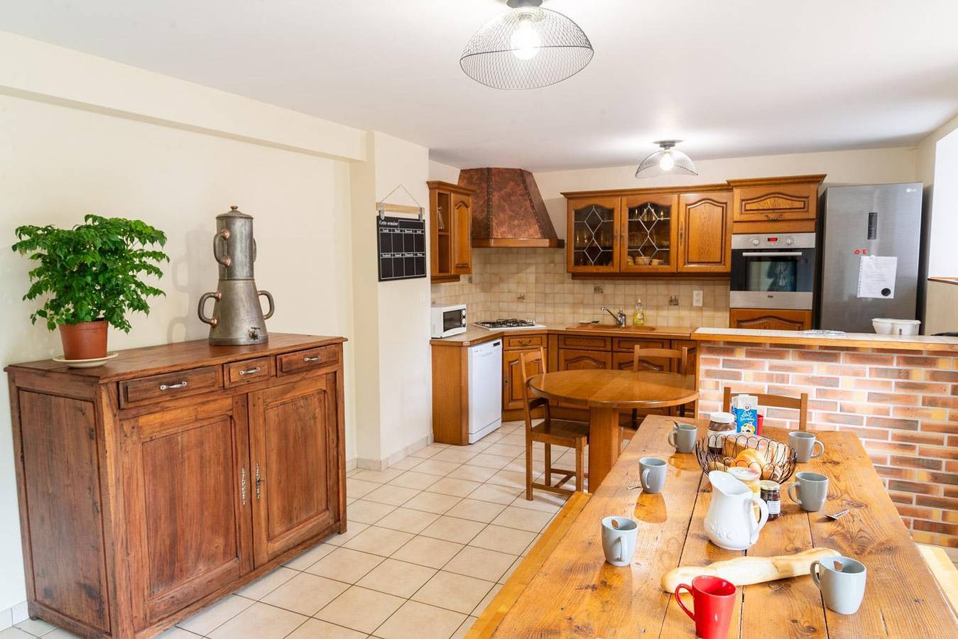 Gîte für 10 Personen mit Whirlpool in Bourgs sur Colagne, Mende und Umgebung