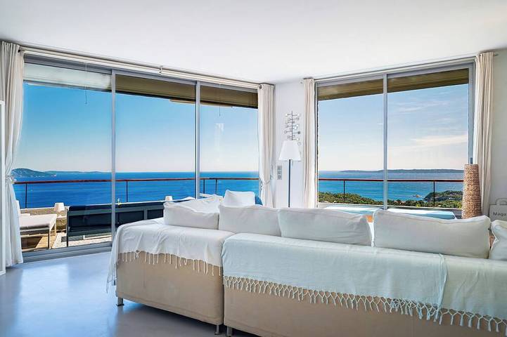 Villa pour 12 personnes, avec jardin dans Cap Bénat - 2