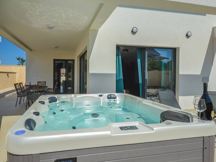 Ferienhaus für 6 Personen, mit Garten und Terrasse, mit Haustier auf Murter - 2