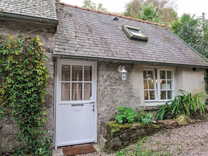 Ferienhaus für 2 Personen, mit Terrasse und Garten in Paimpol