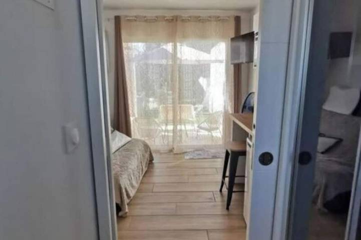 Ganze Wohnung, Studio Neuf Proche Camargue in Gallargues-le-Montueux, Mittelmeerküste (Frankreich)