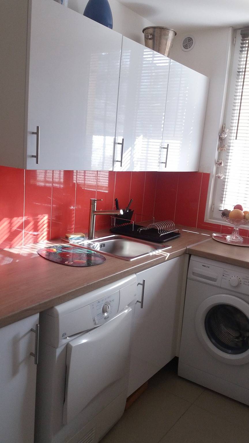 Entire apartment, Modern apartment in Paray-Vieille-Poste, 50m², with terrace in Paray-Vieille-Poste, Essonne