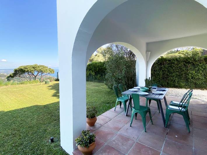 Appartement de vacances pour 6 personnes, avec vue sur l’océan et terrasse ainsi que piscine et jardin - 1