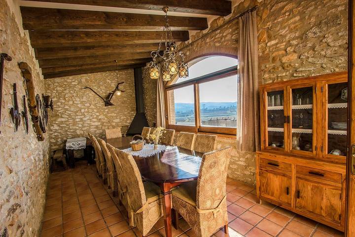 Chalet para 18 personas, con jardín y jacuzzi en Bajo Penedés - 3