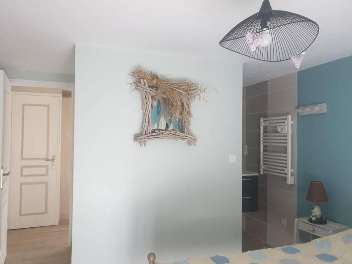 Location de vacances pour 2 personnes, avec terrasse et vue à Néant-sur-Yvel - 4