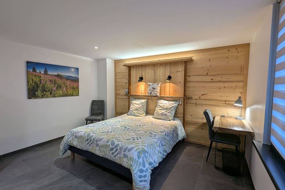 Gîte 4 étoiles avec sauna et terrasses pour 14 pers. in Ventron, Parc naturel régional des Ballons des Vosges