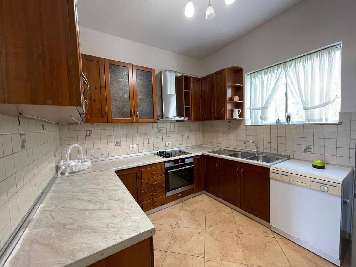 Guesthouse Brahja, Tirana in Tirana, Albania