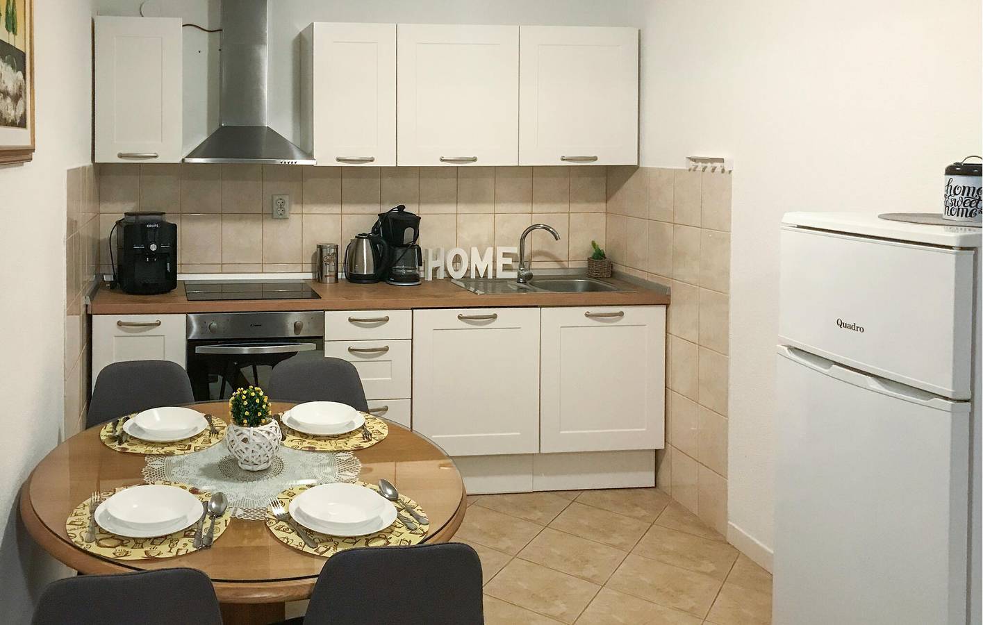 Ferienhaus für 4 Personen mit Terrasse in Vinisce, Split-Dalmatien