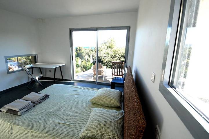 Location de vacances pour 16 personnes, avec terrasse et jardin dans Plage De Maora - 2