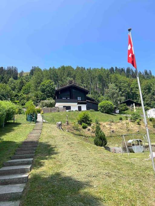 Ferienwohnung für 4 Personen, mit Terrasse und Garten sowie Ausblick