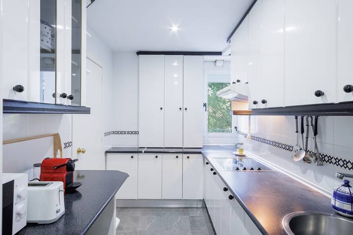 Gîte pour 5 personnes, avec jacuzzi et jardin, animaux acceptés à Séville - 4