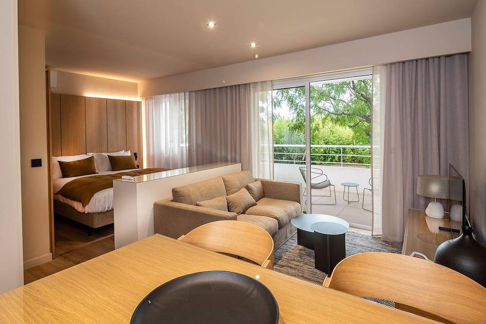 Apartamento entero, Studio Moderne | Vue Jardin | Piscine & Spa in Baillargues, Côte d'Améthyste