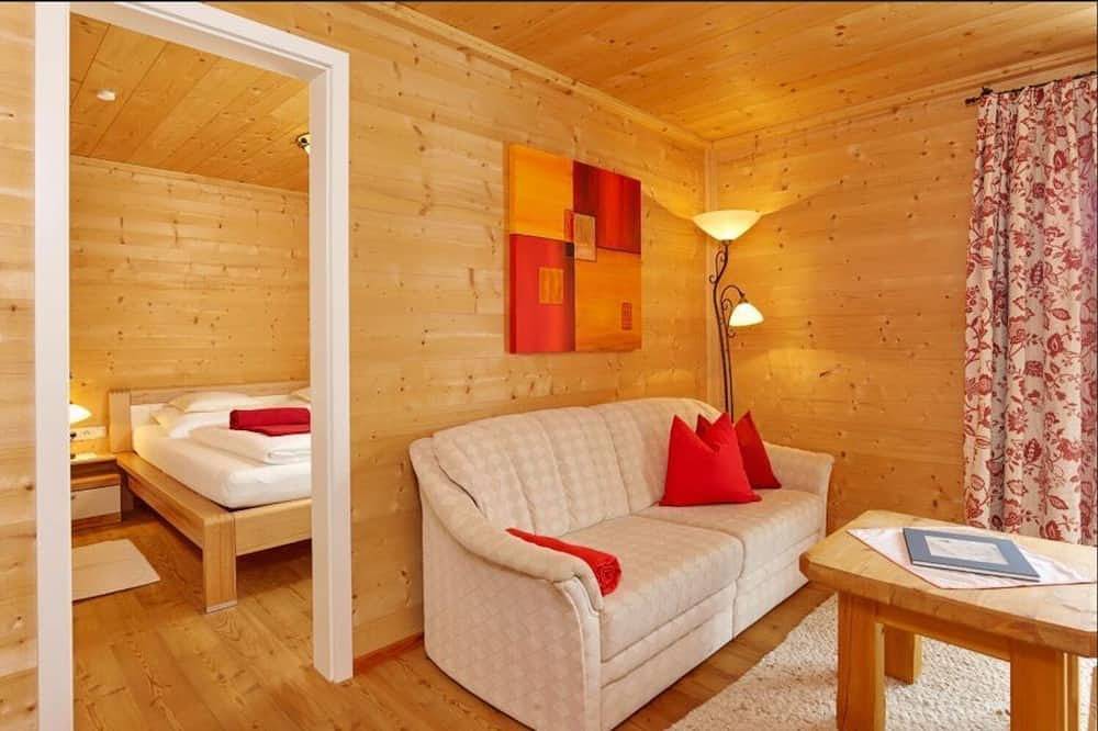 Geheel appartement, Apartment Kriegerhorn directly in Lech on the ski slope in Lech, Arlbergpas