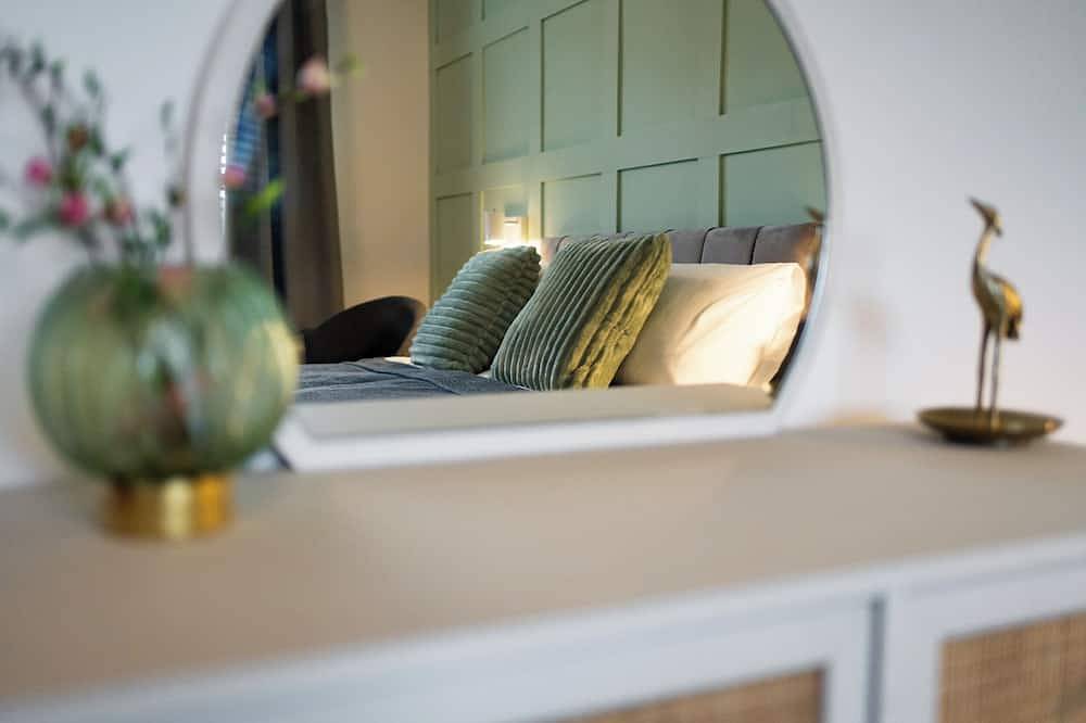 Stylish 2 Bedroom home in Glasgow in Ost Renfrewshire