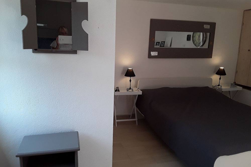 Schönes Haus mit Meerblick, Tavolara, privatem Pool, kostenlosem Wlan in San Teodoro, Olbia-Tempio