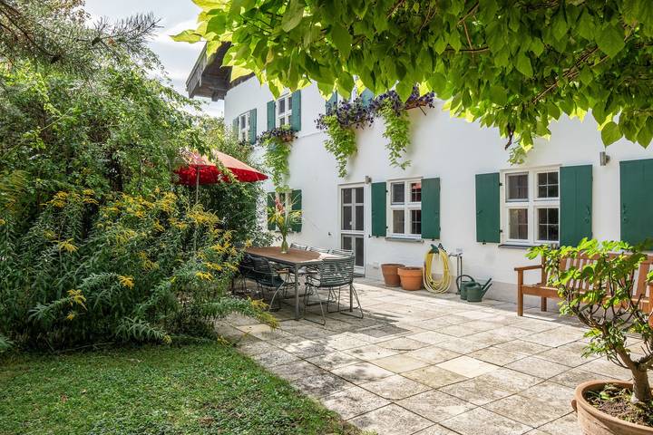 Ferienhaus für 11 Personen, mit Garten am Ammersee