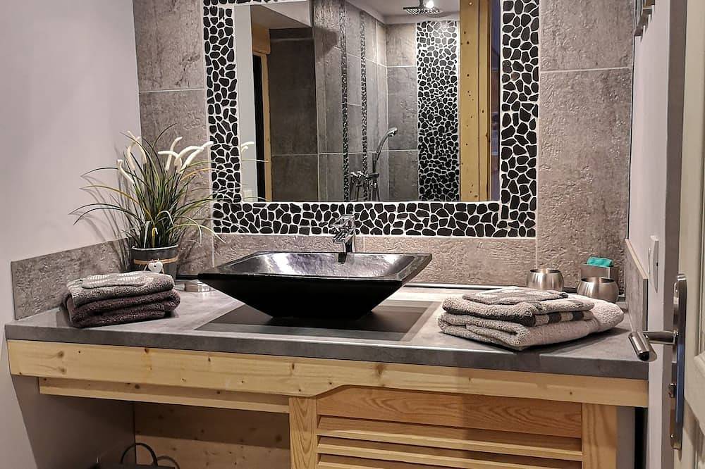 Appartement entier, Gite de Charme \"L'Extazen\", Sauna et Jardin. in Fécamp, Région du Havre
