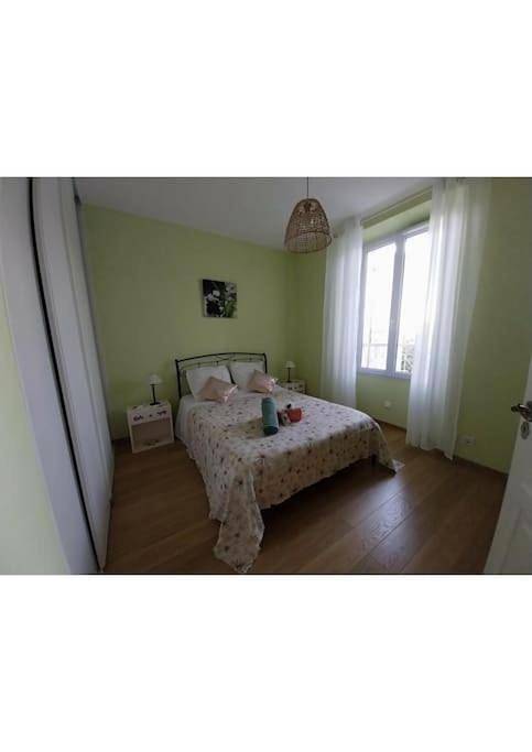 Location de vacances pour 6 personnes, avec jardin et terrasse, animaux acceptés à Pourcieux - 3