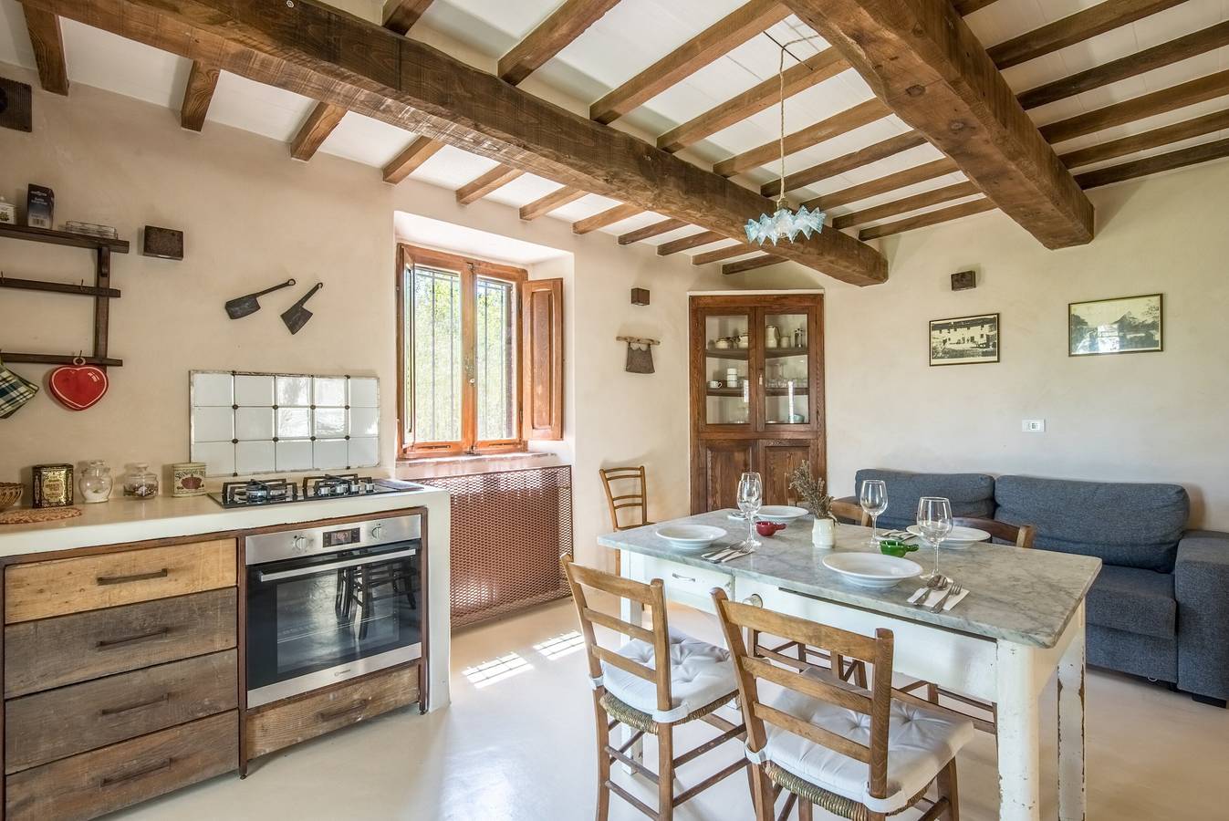 Geheel appartement, Appartement "Gemma Verde-Tavoleto" met bergzicht, tuin en wifi in Castiglione d'Orcia region, Val d'Orcia