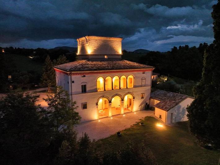 Alloggio in famiglia per 2 persone, con panorama e terrazza nonché giardino e piscina - 1