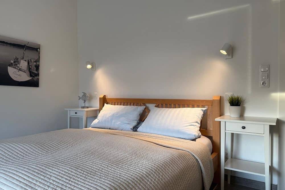 Gemütliches 5* Ferienhaus direkt am Wasser | Wlan | Sauna | Kamin | Whirlwanne in Kosel, Ostsee Schleswig-Holstein
