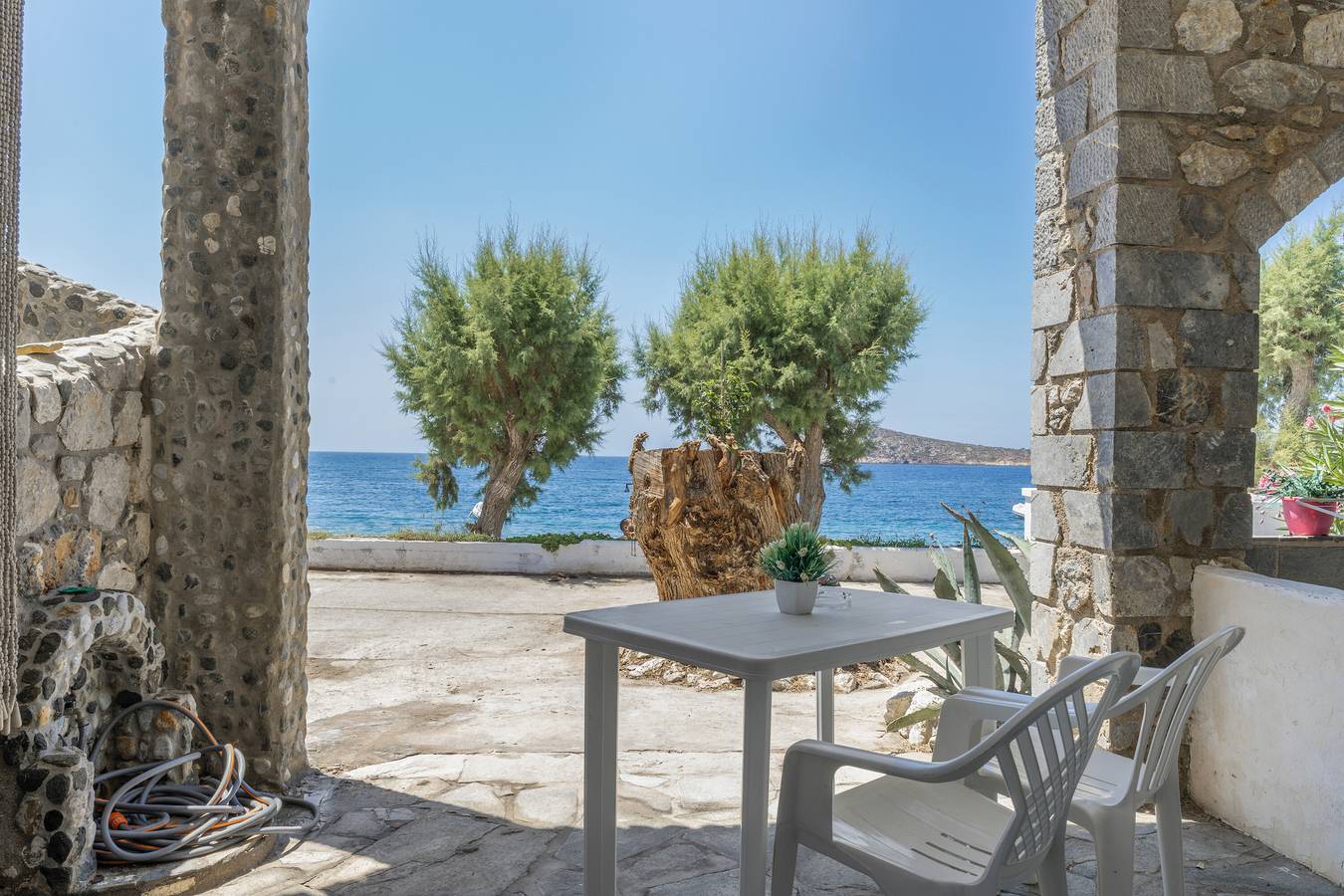 Appartement entier, Appartement "Syrios Suites No 2" avec vue sur la mer, Wi-Fi et climatisation in Myrties, Kalymnos
