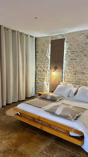 Double Room with Pool View in Meursault, Région de Beaune