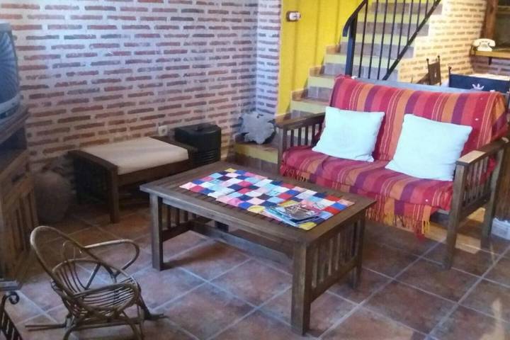 Casa de vacaciones para 6 personas, con vistas y jardín, Se admiten mascotas en Comarca de Riaza - 4