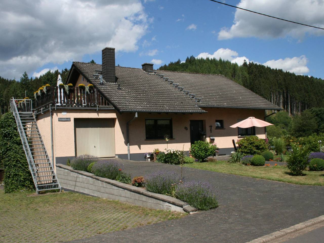 Ferienwohnung für 2 Personen in Densborn, Vulkaneifel
