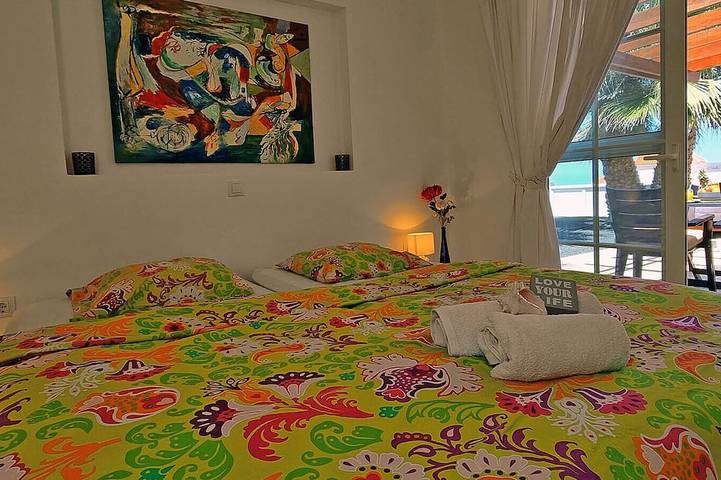 Location de vacances pour 4 personnes, avec terrasse et jardin à La Pared - 4