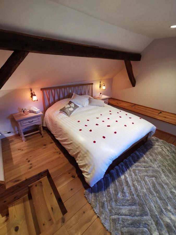 Gîte pour 6 personnes, avec jardin et vue à Saint-Pierre-Bois