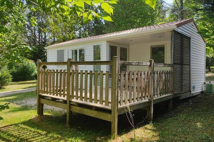 Mobil home pour 6 personnes à La Cassagne