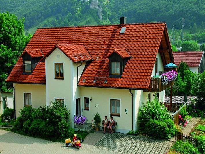 Bauernhof für 7 Personen, mit Balkon und Balkon/Terrasse sowie Terrasse und Garten