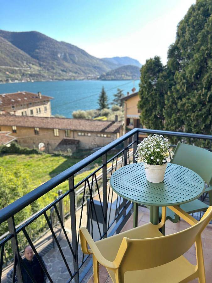 Location de vacances pour 6 personnes, avec jardin ainsi que vue et vue sur le lac, animaux acceptés à Monte Isola - 3