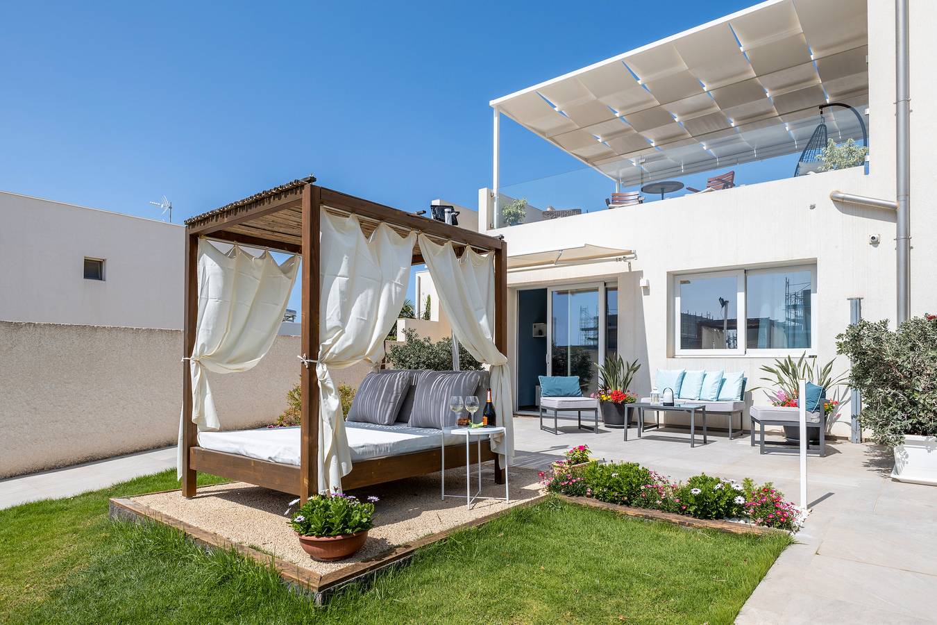 Entire apartment, Apartment with View on swimming pool, Wi-Fi and Air Conditioning in Ragusa, Ragusa Province