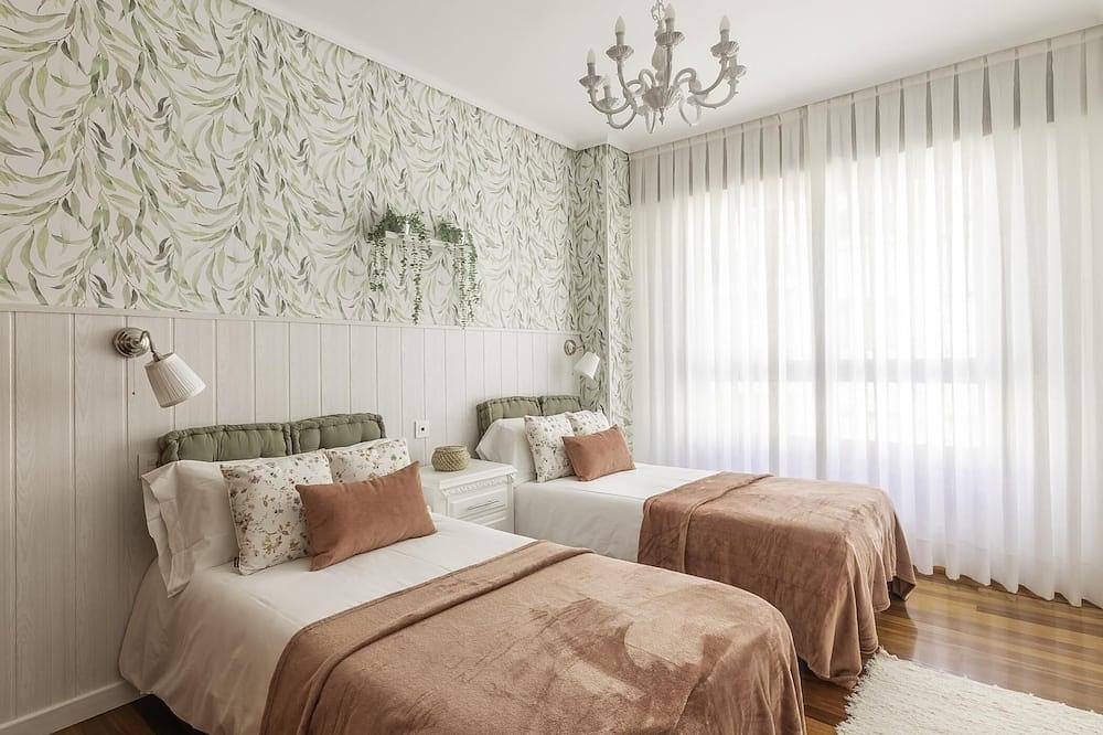 Entire apartment, Amplio y Elegante en Las Arenas in Getxo, Basque Coast (Spain)