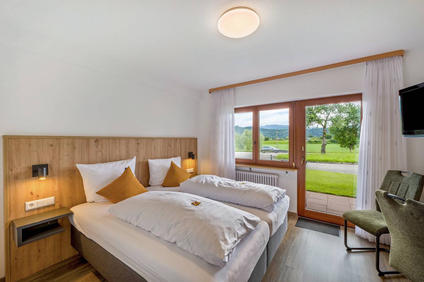 Ganze Wohnung, Apartment „Erzbach“ mit privater Terrasse, Garten und Wlan in Biberach, Kinzigtal