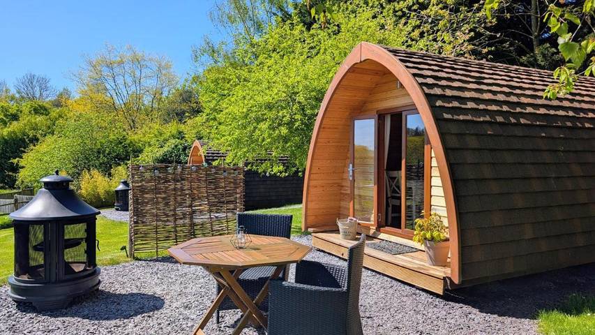 Bungalow for 4 people, with garden and view, with pets in Kent