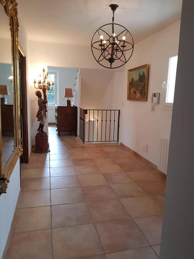 Location de vacances pour 4 personnes, avec piscine et jardin, adapté aux familles à La Roque-sur-Pernes - 4