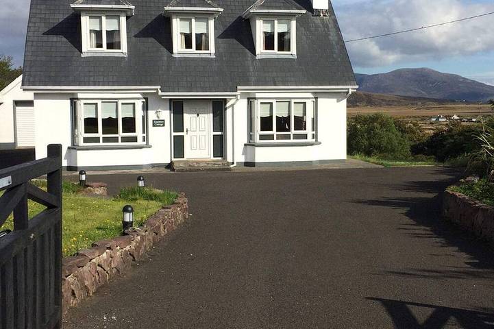 Holiday rental for 8 people in Achill Island