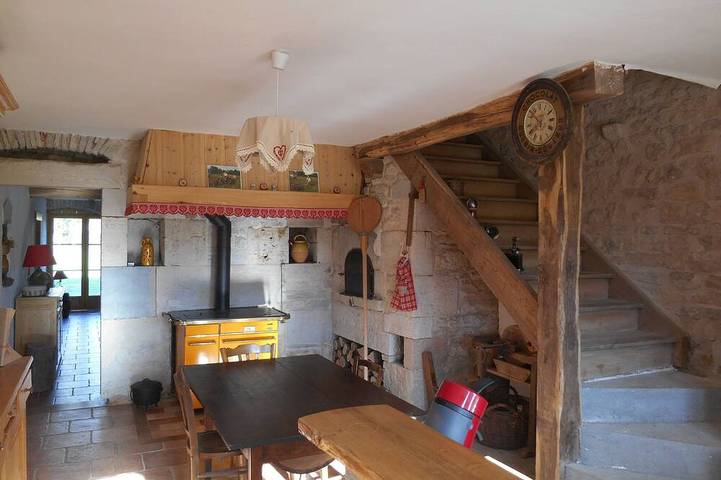 Agritourisme pour 4 personnes, avec jardin et terrasse, animaux acceptés dans le Jura