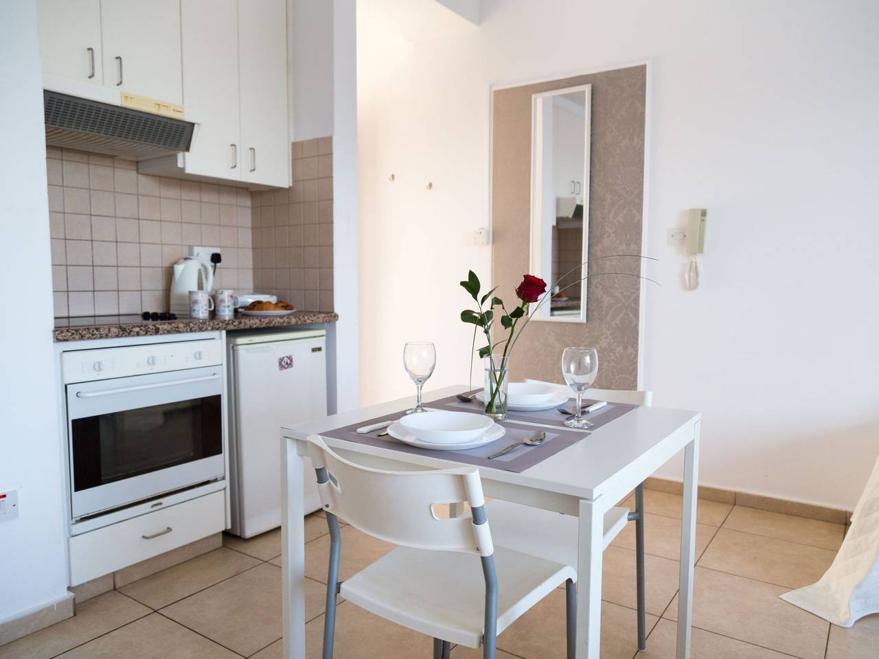 Appartement entier, Mit Terrasse in Paphos (ville), Chypre du Sud