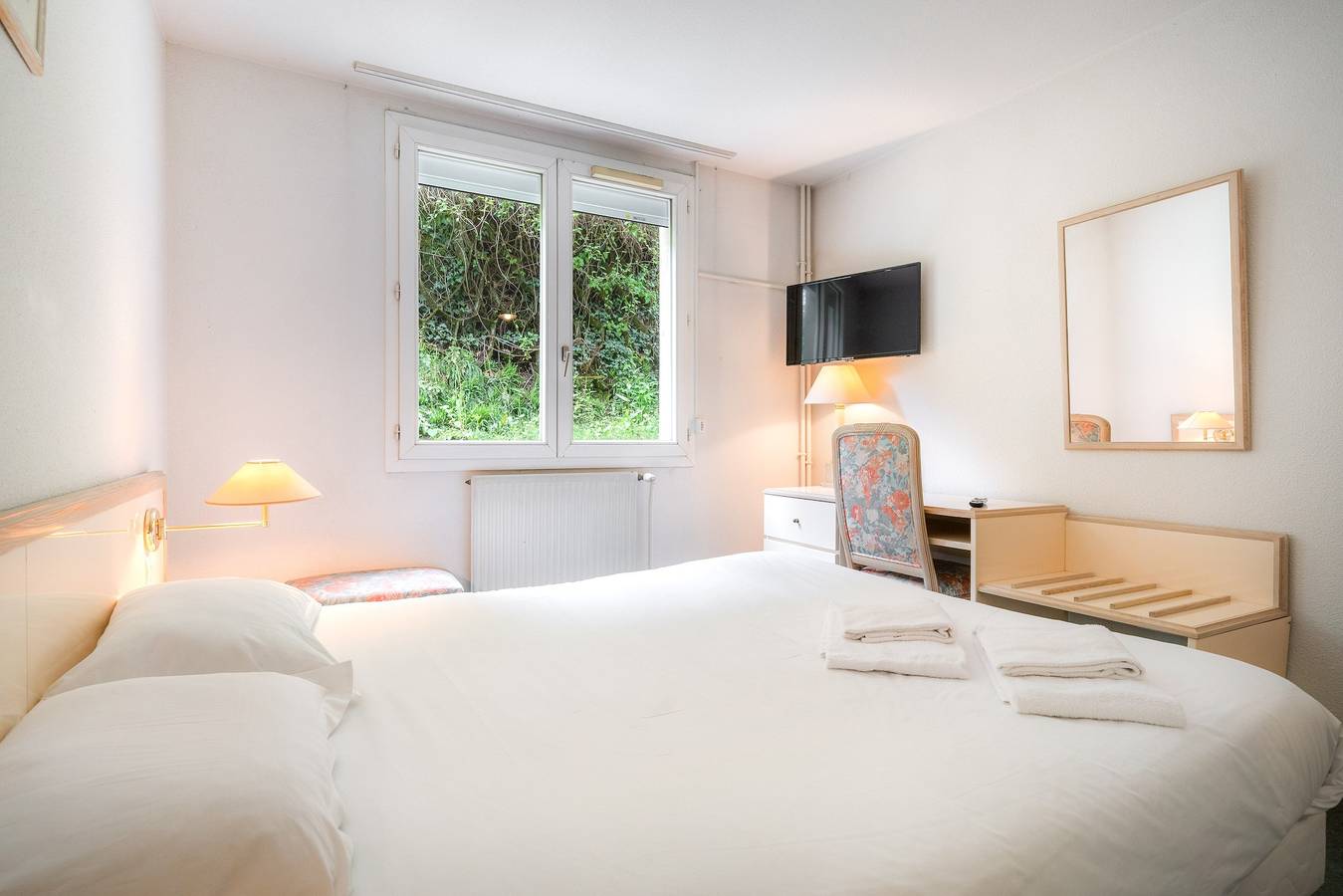 Chambre Double Nº103 Clos des Monts Lyonnais in Bessenay, Lyon et ses environs