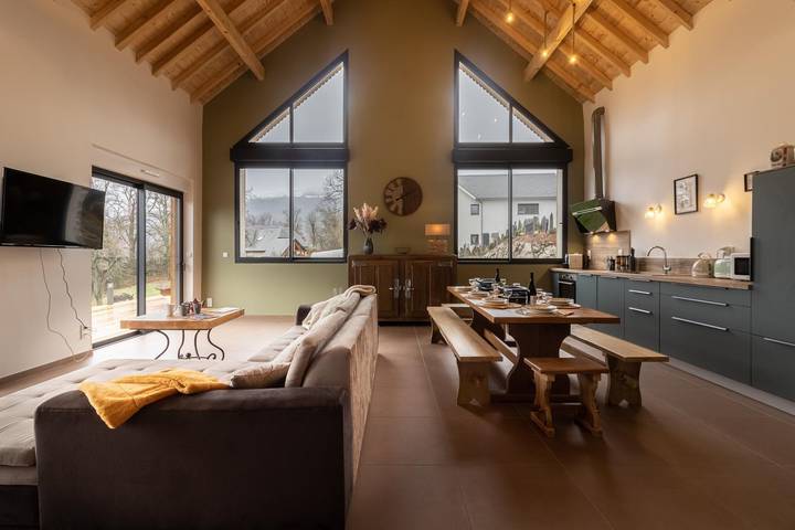 Gîte pour 12 personnes, avec jacuzzi et jardin à Arras-en-Lavedan - 2