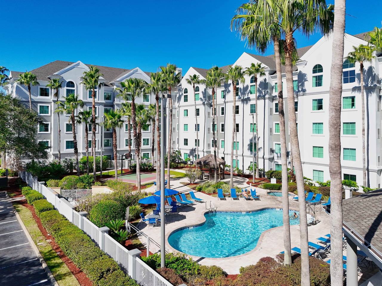 Apartamento entero, 7 Minutes to Disney Free Shuttle King & queen bed in Condado de Orange (FL)